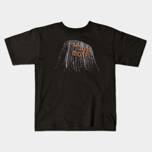 The Dude Motel – Devil's Tower Edition Kids T-Shirt by dcescott